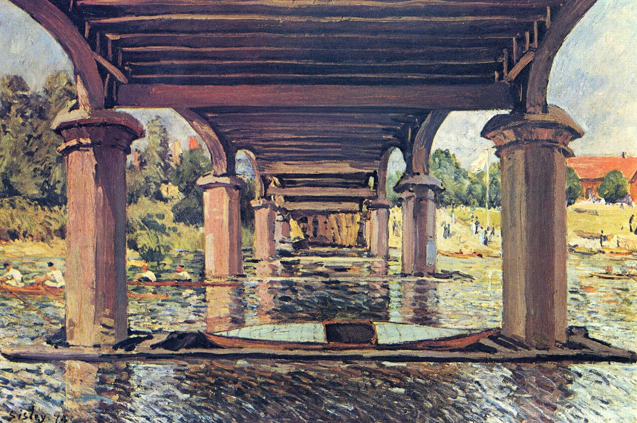 Under the Bridge of Hampton Court